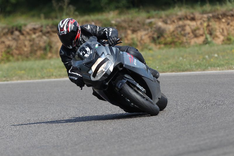 Archiv-2018/44 06.08.2018 Dunlop Moto Ride and Test Day  ADR/Strassenfahrer-Sportfahrer grün/131
